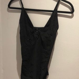 Black size medium elastic free people tank top